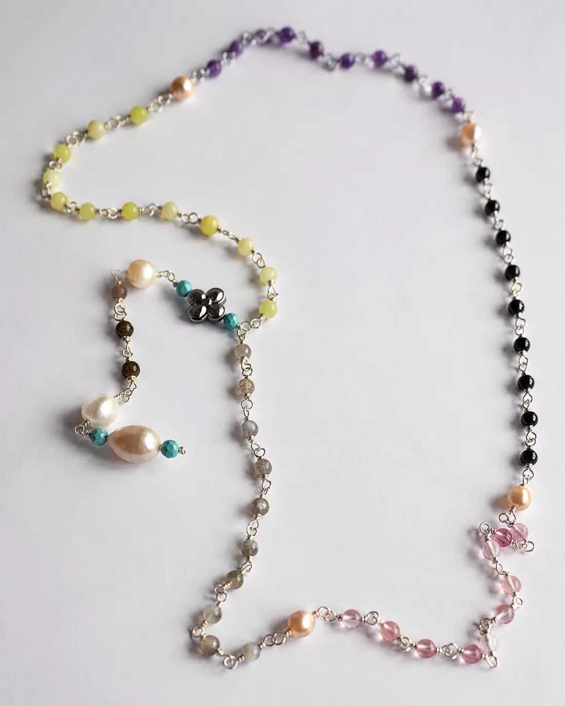 Collier NE0021 porté