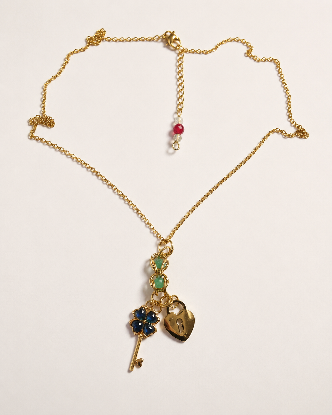 Collier NE0005