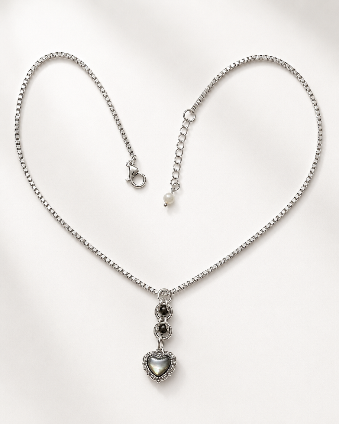 Collier NE0010
