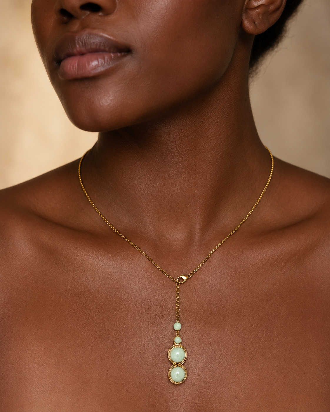 Collier NE0016 porté