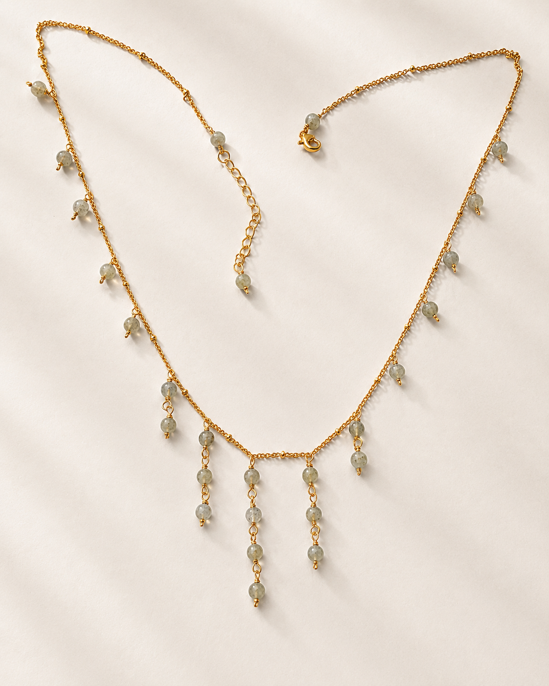 Collier NE0019