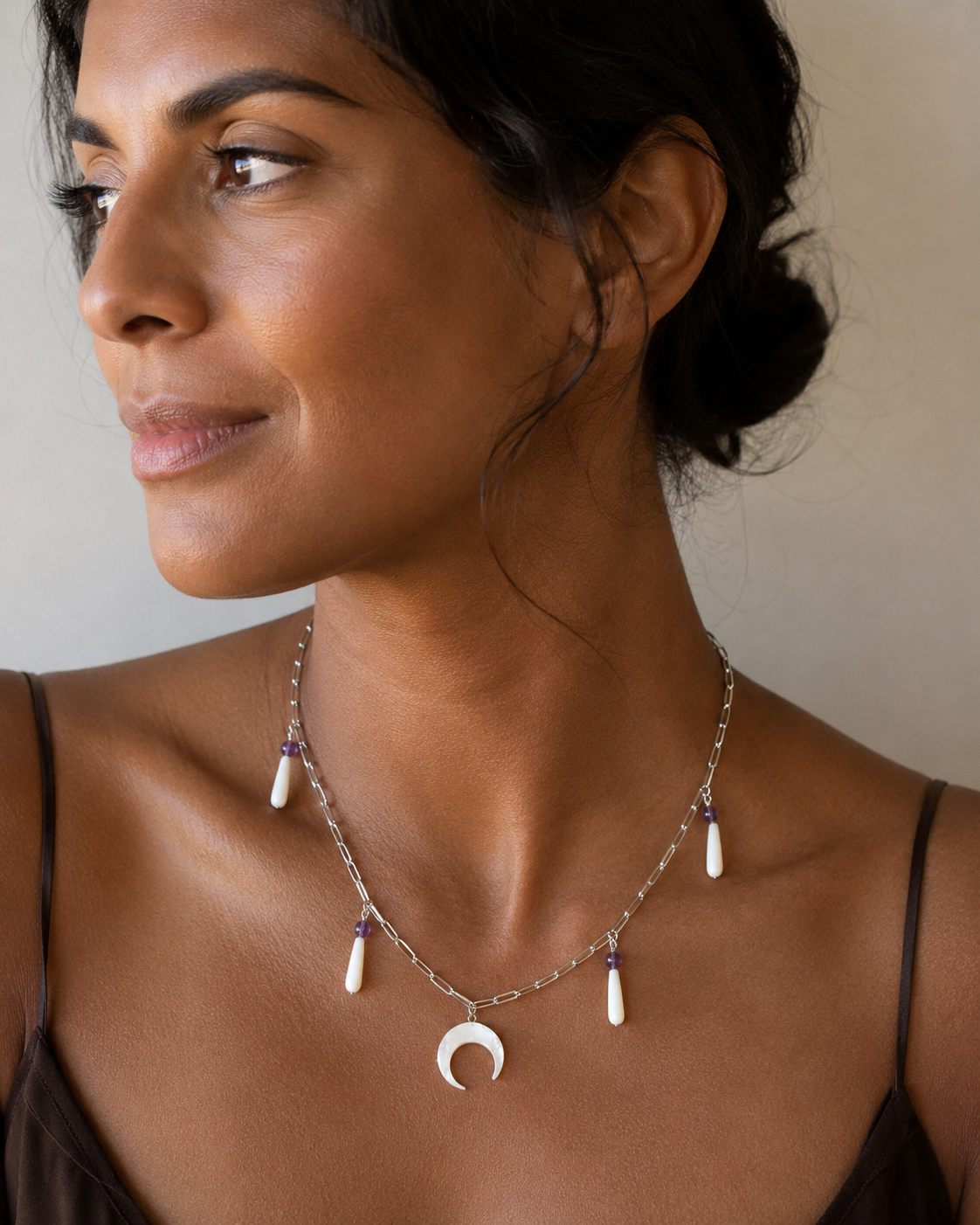 Collier NE0023 porté