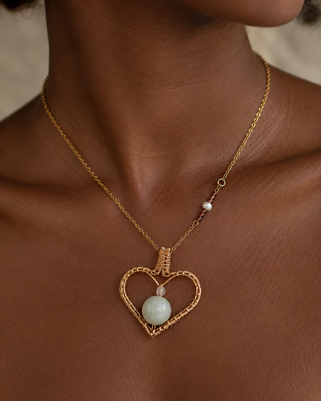 Collier NE0031 porté