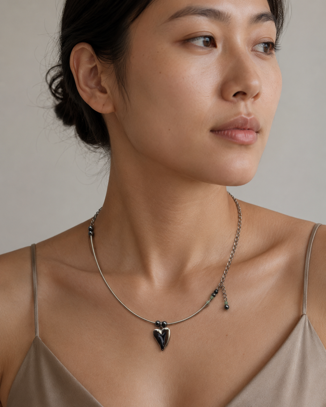 Collier NE0034 porté